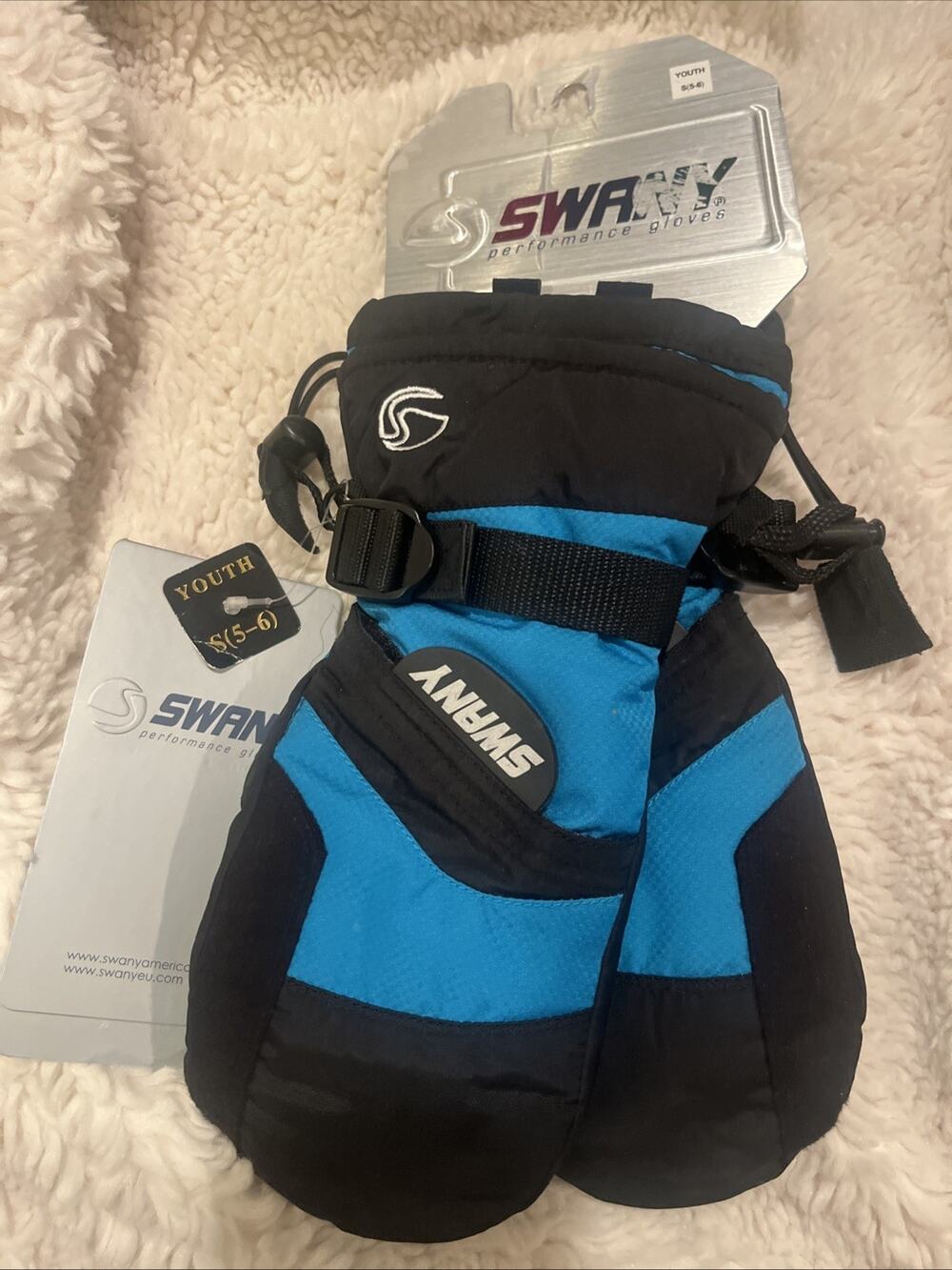 Swanny NWT Youth Small 5-6 Blue Performance Snow Gloves Skiing Snowboarding.